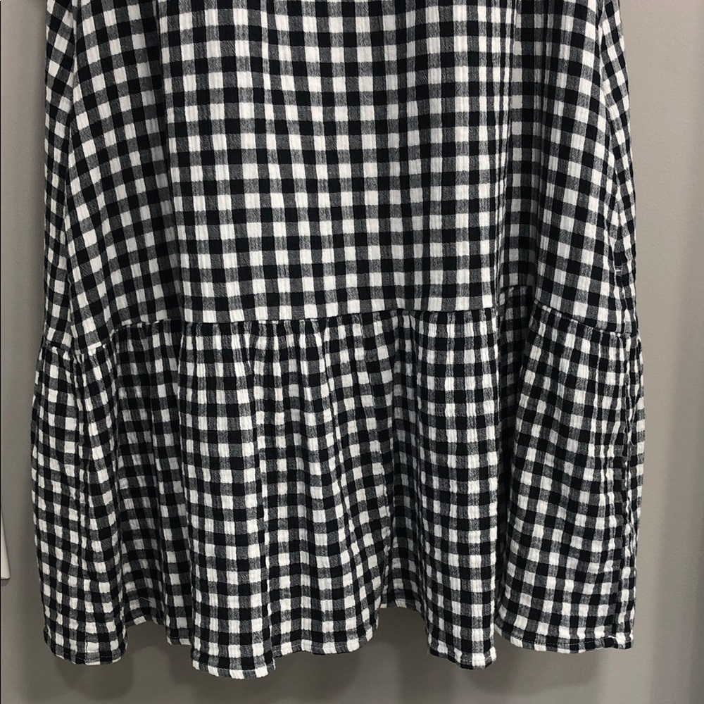 Denver Hayes Black and White Gingham Tie-Neck Ruffled Shift Dress - Picture 5 of 13